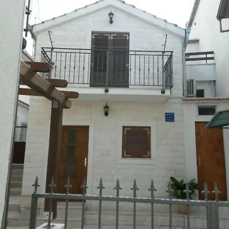 Rogoznica Apartment Exterior photo